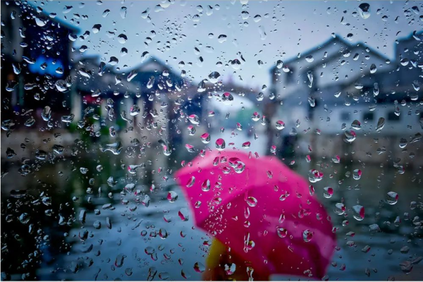 梅雨时季显本色 还你一方干爽地